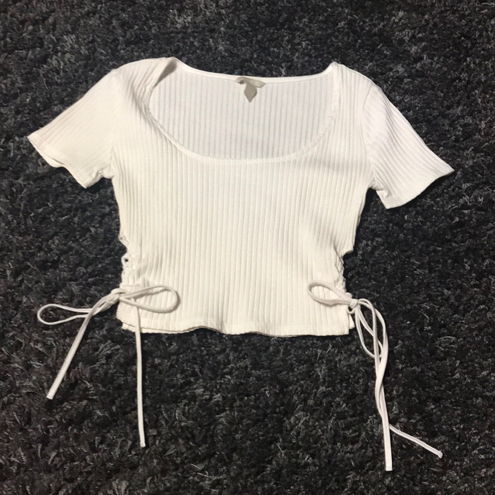 Super cute crop top!💕